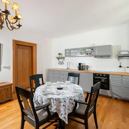 Mit Strandkorb In Exklusiver Lage Apartmán